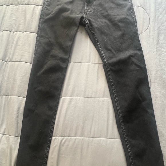 2 Pair of pants for men skinny fit 32 by 32 ( Each) “read description” - Picture 3 of 5